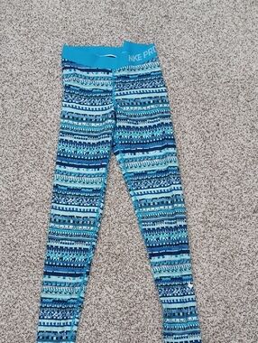 Nike Women's Blue Multi-Pattern Athletic Leggings Size Small